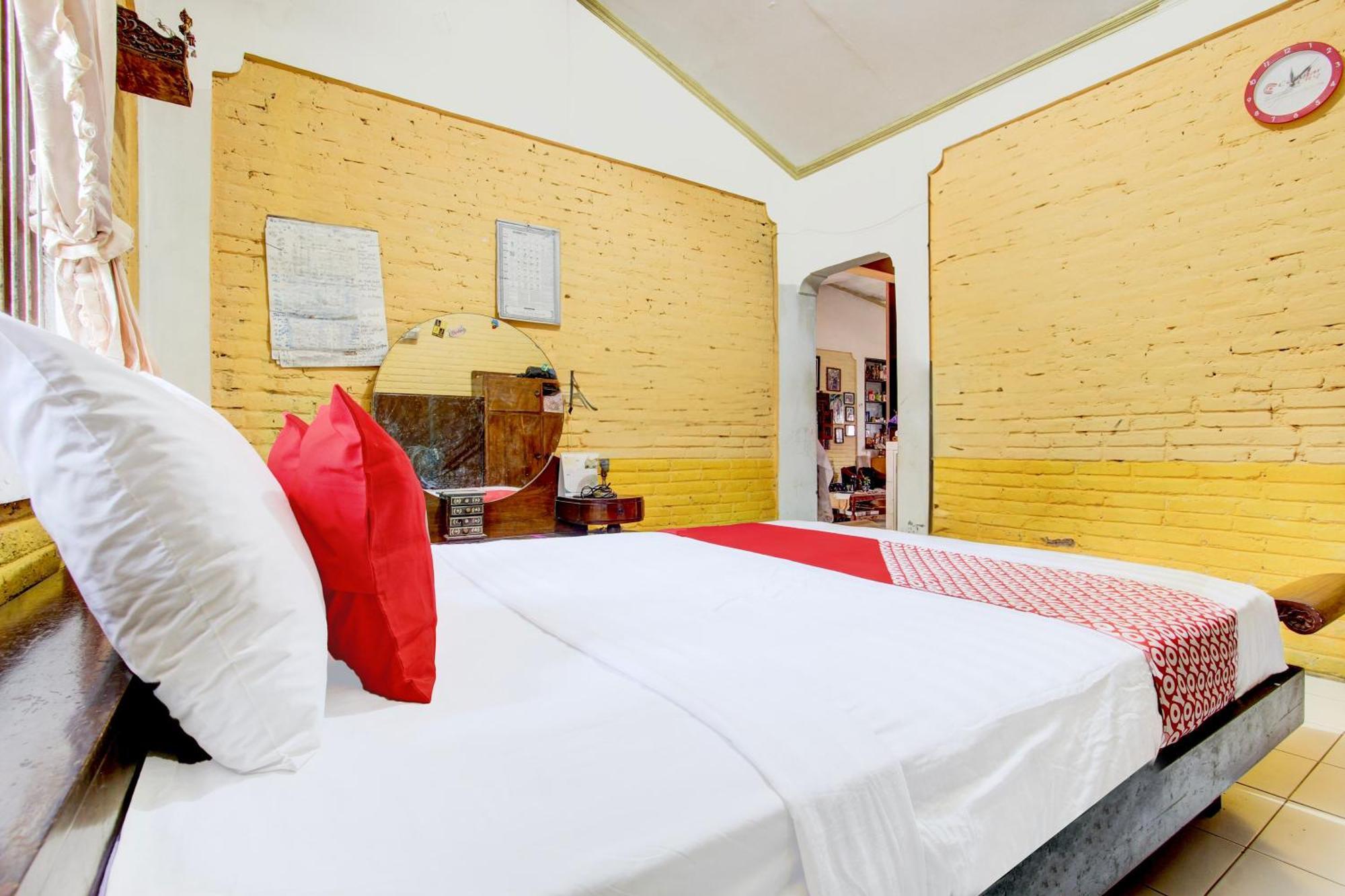 Oyo 94000 Omah Citra Genia Homestay Ngaglik Zewnętrze zdjęcie